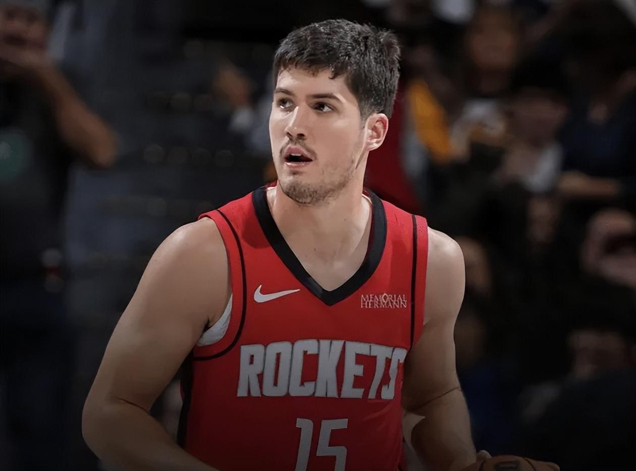 云开体育官网-火箭配角太不稳定了！阿门谢泼德隐患明显，多人有D没3引球队起伏