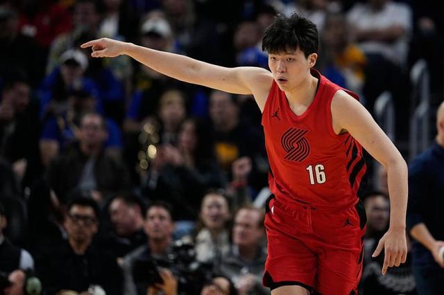 14分17篮板 杨瀚森发展联盟篮板球数据创新高