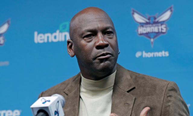 云开体育官网-乔丹眼光变好了？黄蜂酝酿崛起 新赛季或当黑马