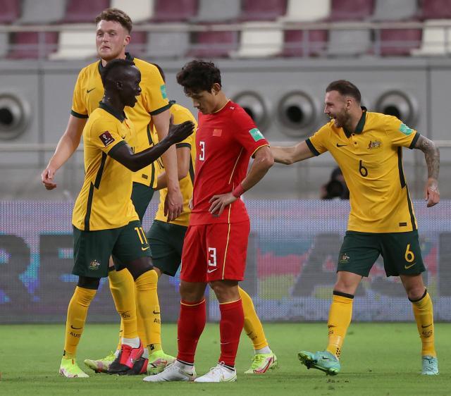 云开体育官网-【国足观察】一场原罪！0比3能否倒逼李铁用人大变革